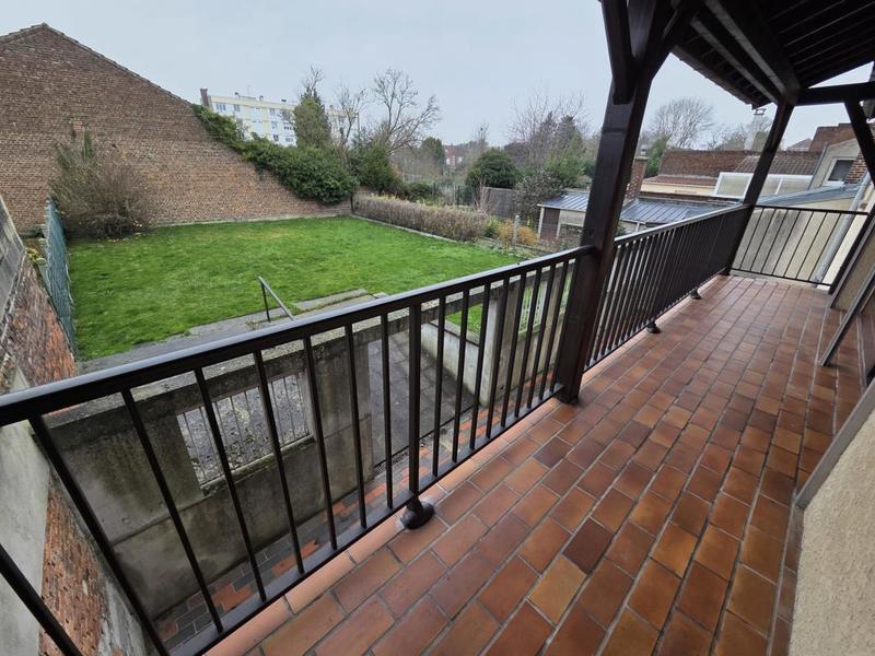 Appartement - 95 m² - 5 pièces