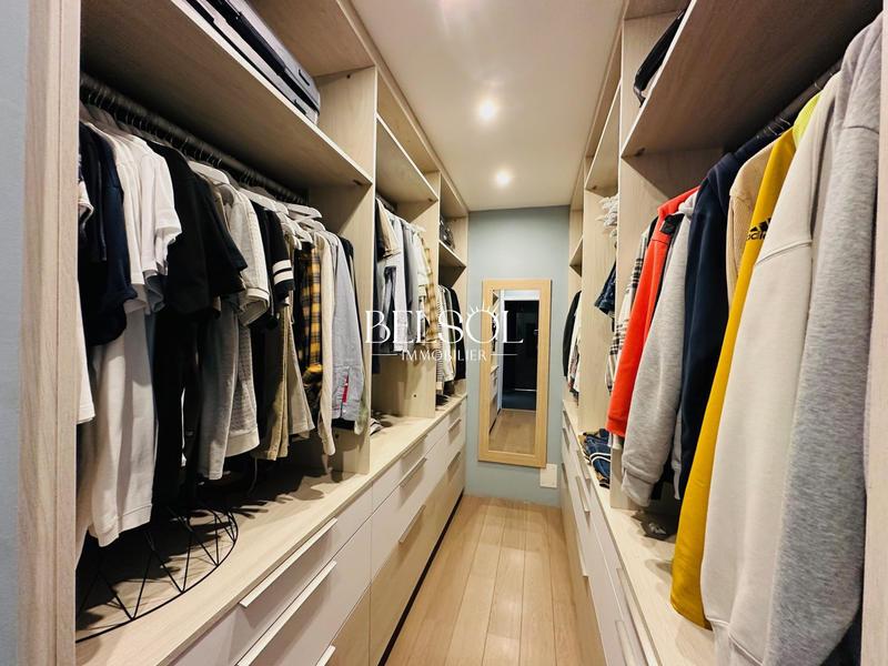 Villa - 180 m² - 5 pièces