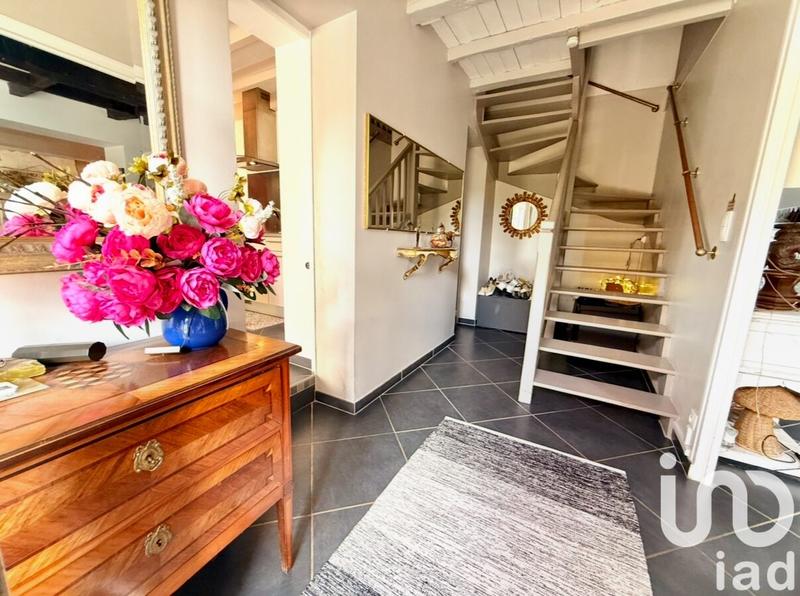 Maison - 170 m² - 6 pièces