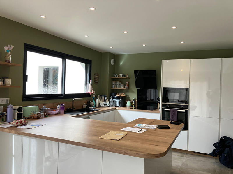 Maison - 142 m² - 6 pièces