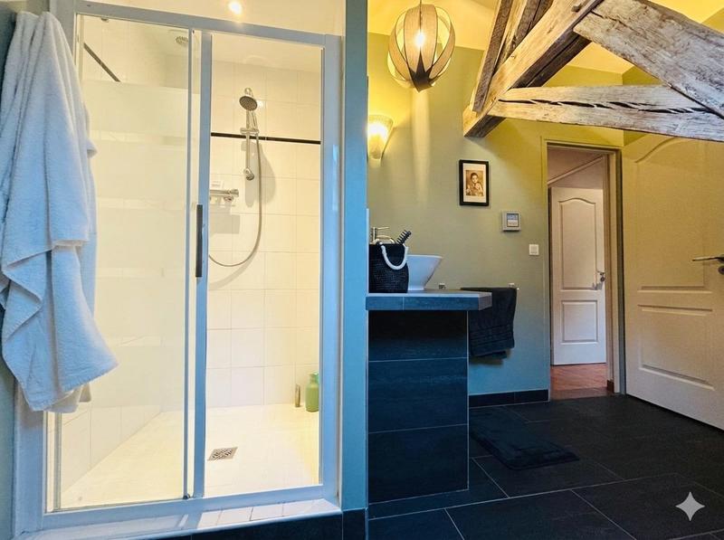 Maison ancienne - 226 m² - 9 pièces