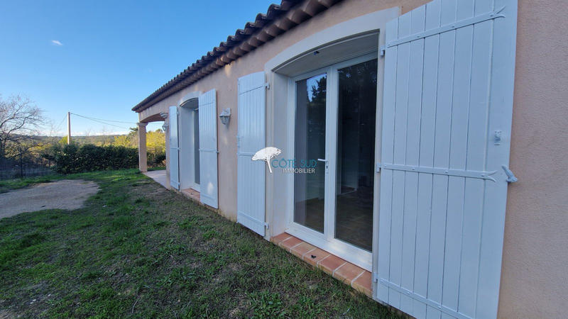 Maison - 93 m² - 5 pièces