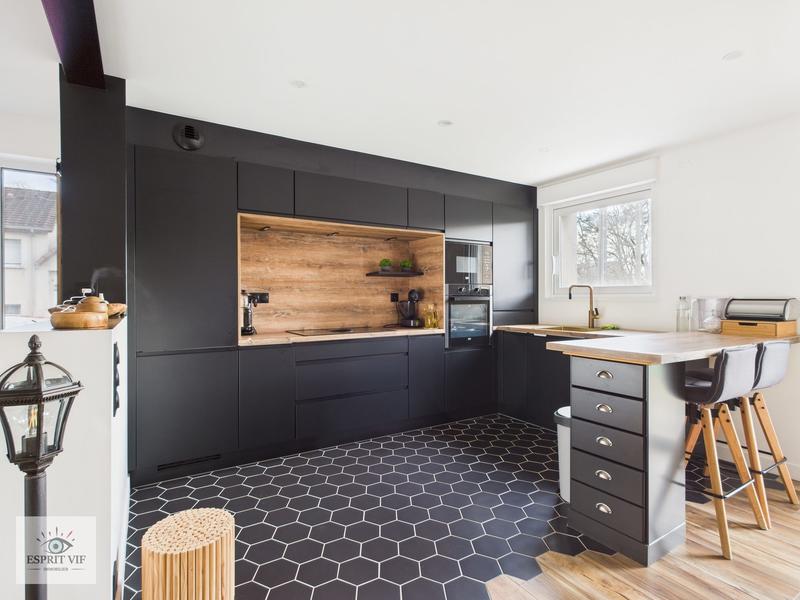 Maison - 118 m² - 5 pièces