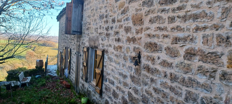 Maison - 80 m² - 5 pièces