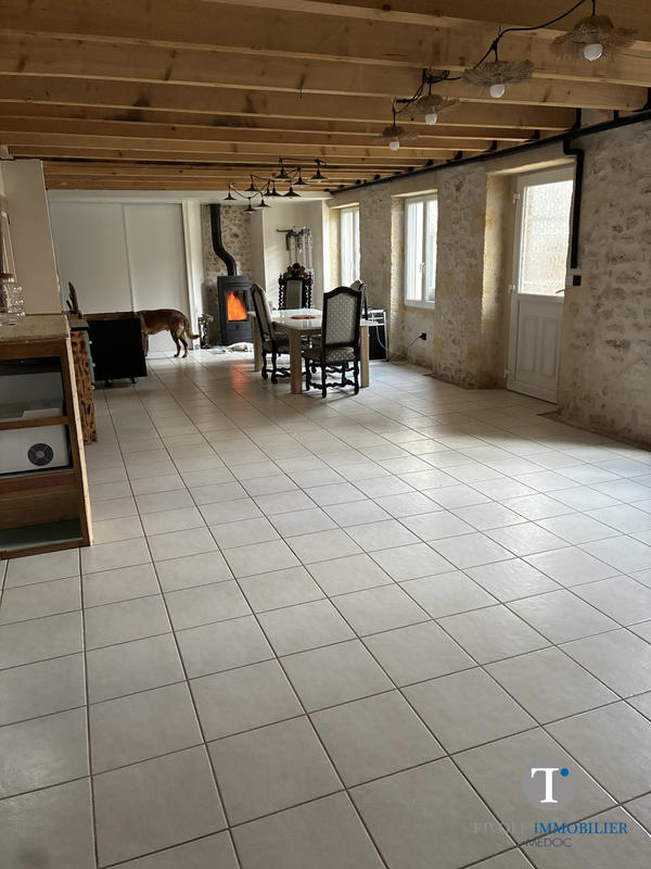 Maison - 206 m² - 6 pièces