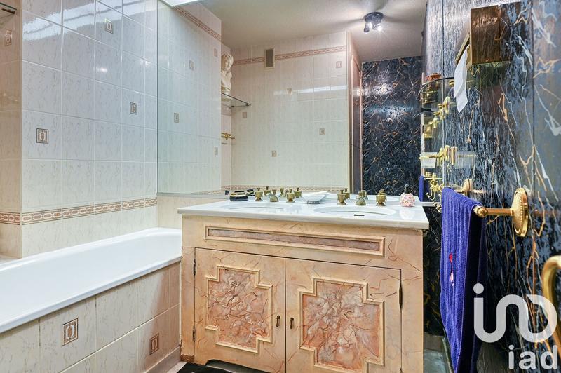 Appartement - 95 m² - 4 pièces