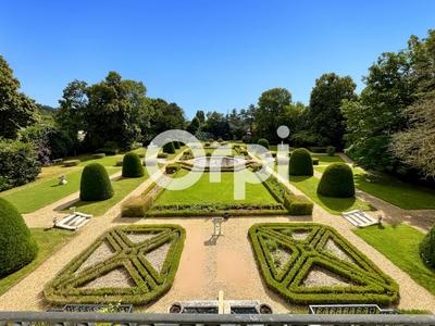 Château - 500 m² - 9 pièces