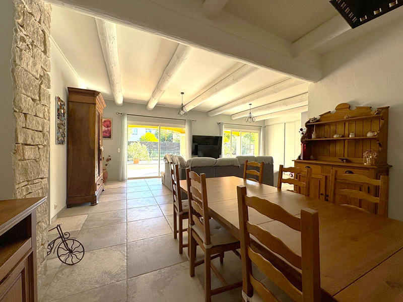 Maison - 144 m² - 5 pièces