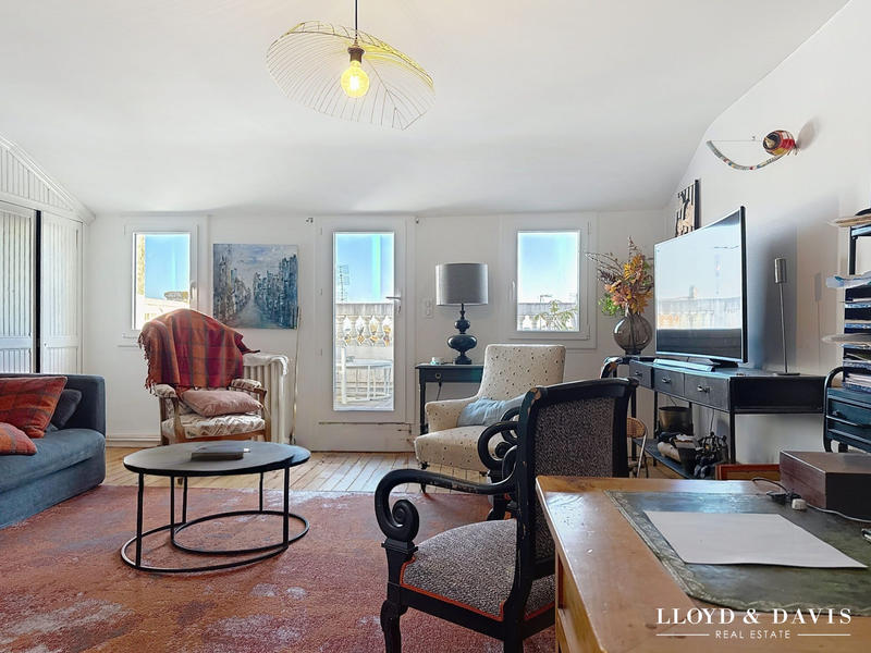 Maison - 185 m² - 6 pièces