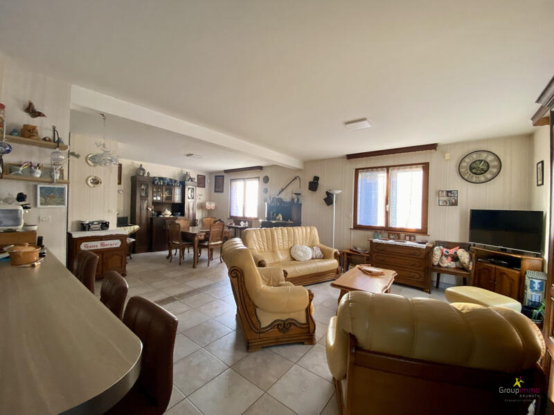 Maison - 170 m² - 7 pièces