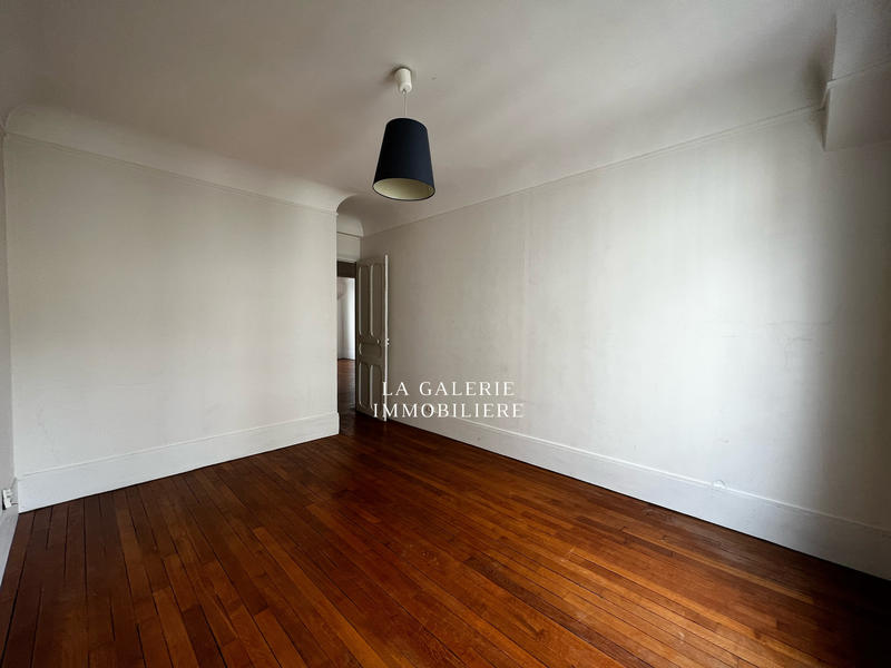 Appartement - 81 m² - 3 pièces