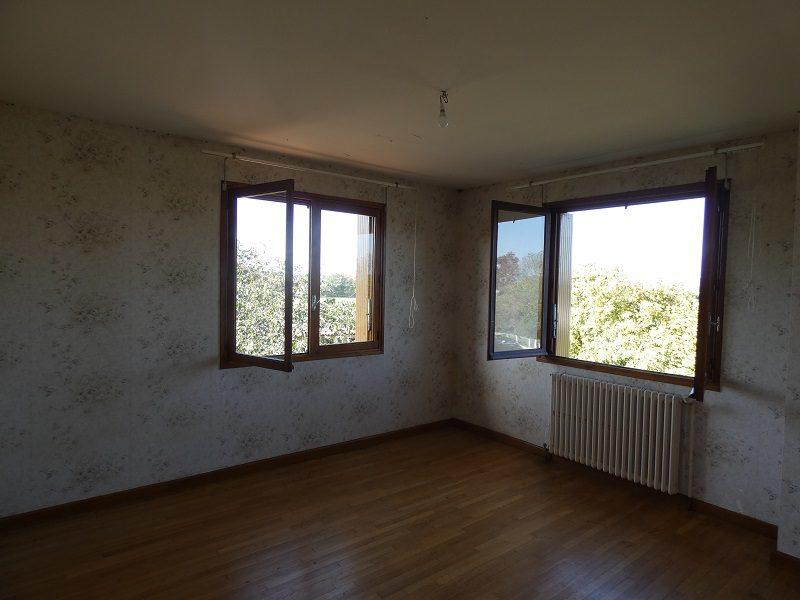 Villa - 144 m² - 8 pièces