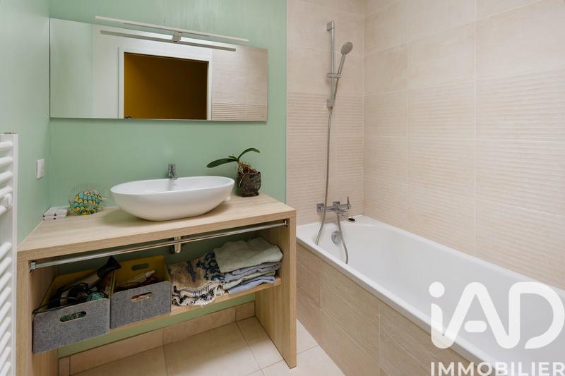 Maison de maîtres - 180 m² - 8 pièces