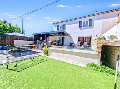 Maison - 101 m² - 4 pièces