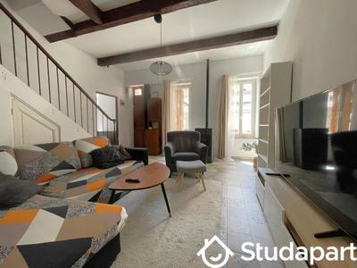 Chambre - 9 m² - 1 pièce