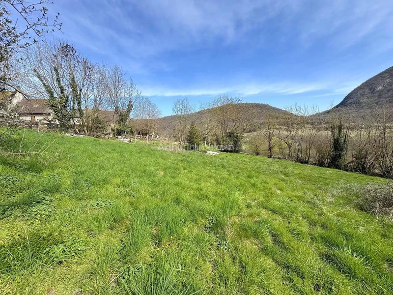 Terrain - 1 673 m²