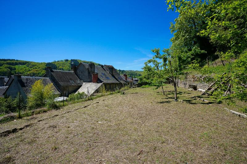 Maison ancienne - 372 m² - 8 pièces