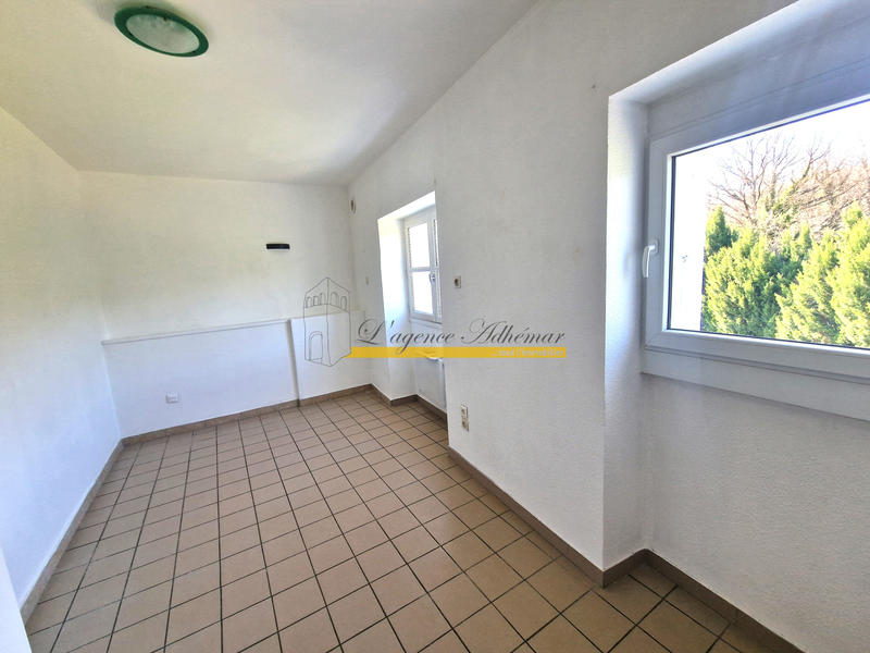 Appartement - 108 m² - 4 pièces