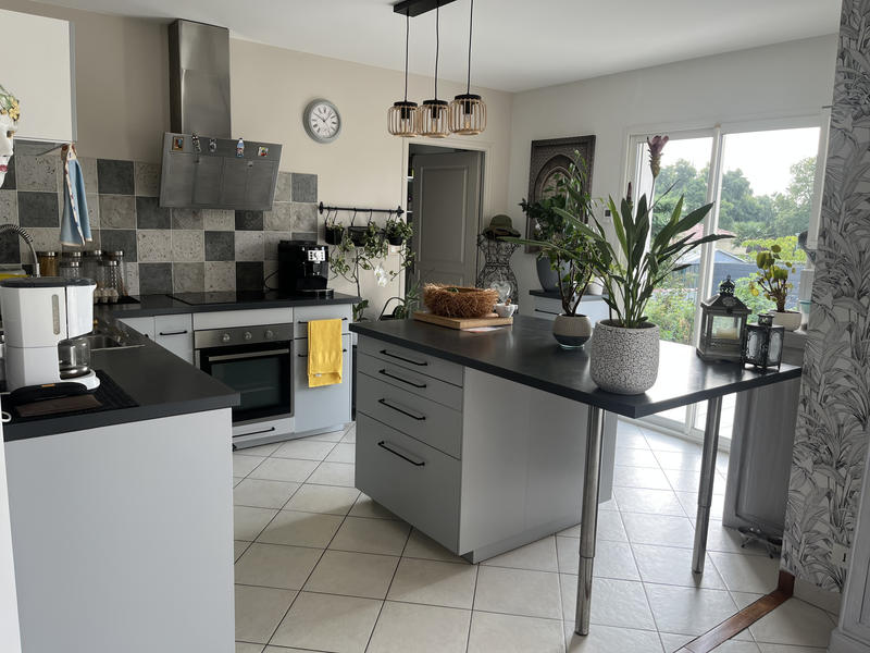 Maison - 100 m² - 4 pièces