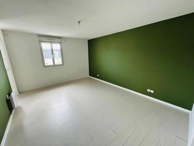 Penthouse - 108 m² - 3 pièces