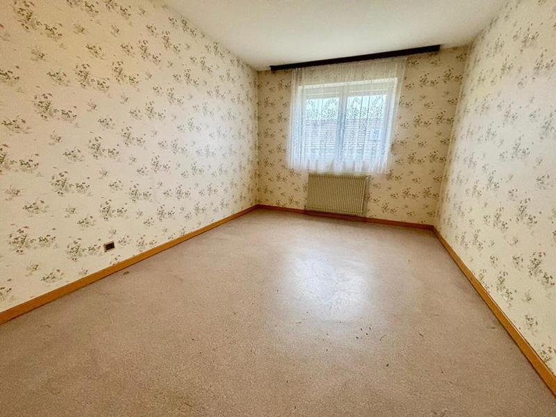 Maison - 93 m² - 4 pièces