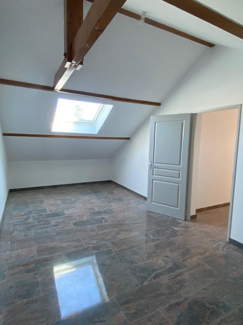 Maison - 175 m² - 7 pièces