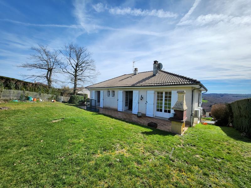 Maison - 120 m² - 7 pièces