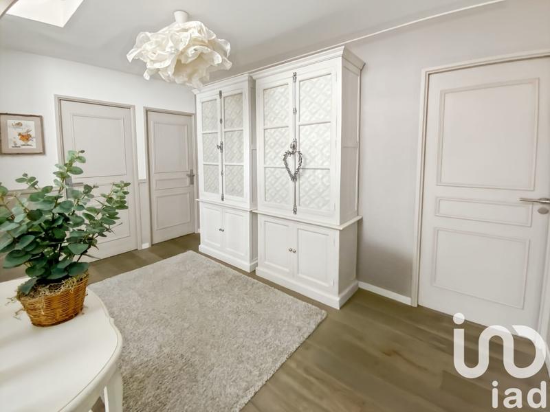 Maison - 185 m² - 7 pièces