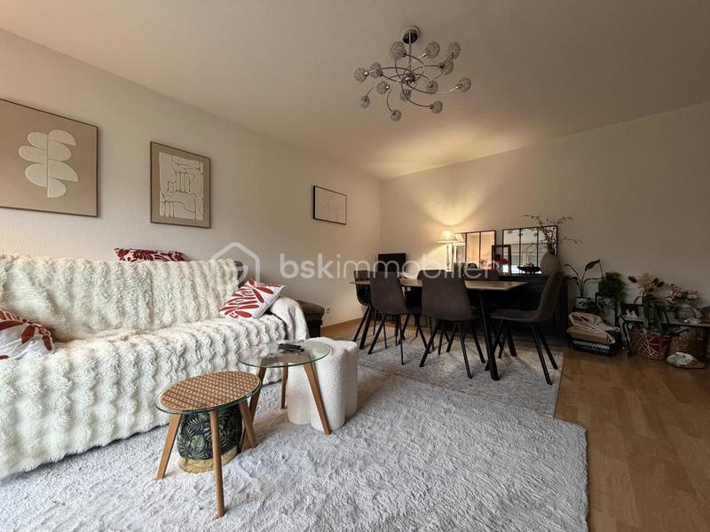 Appartement - 58 m² - 3 pièces