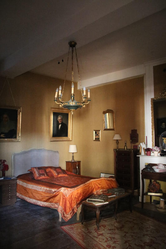 Maison - 378 m² - 13 pièces