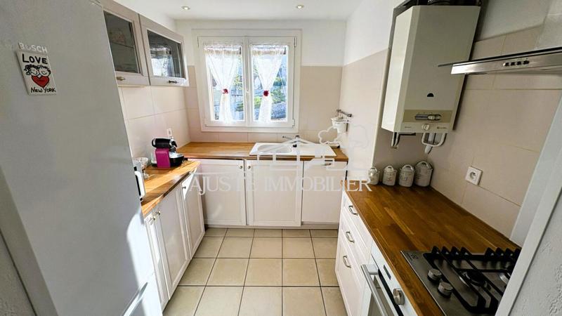 Appartement - 49 m² - 3 pièces