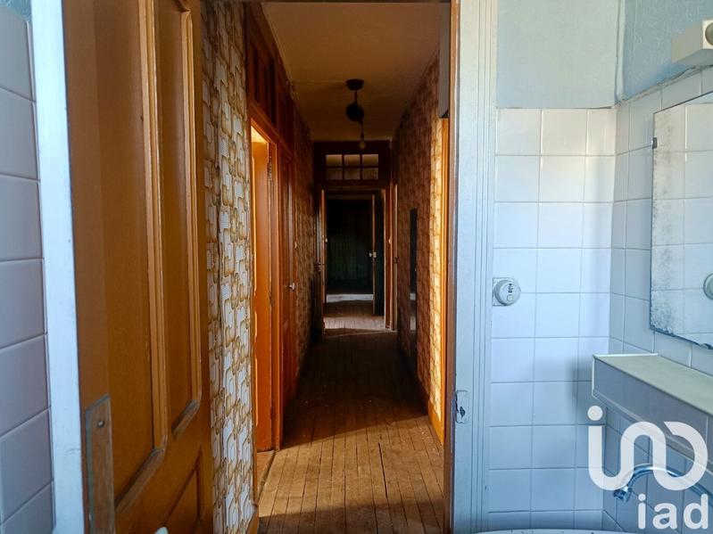 Maison - 253 m² - 8 pièces