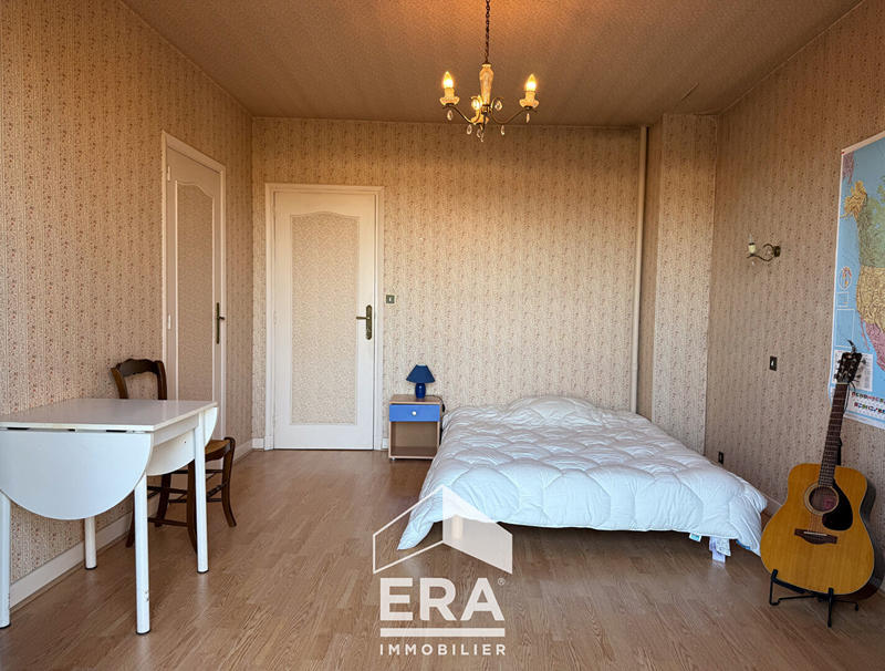 Maison - 179 m² - 6 pièces