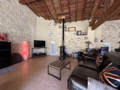 Maison ancienne - 80 m² - 2 pièces