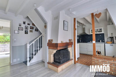 Maison - 89 m² - 5 pièces