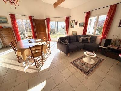 Maison - 135 m² - 7 pièces