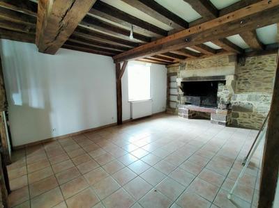 Maison de village - 93 m² - 4 pièces