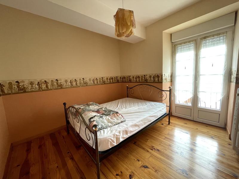 Maison ancienne - 263 m² - 8 pièces