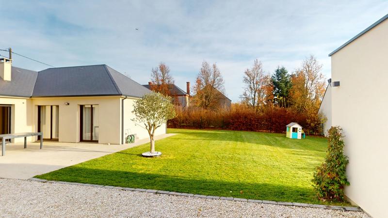 Maison - 138 m² - 6 pièces