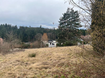 Terrain constructible - 900 m²