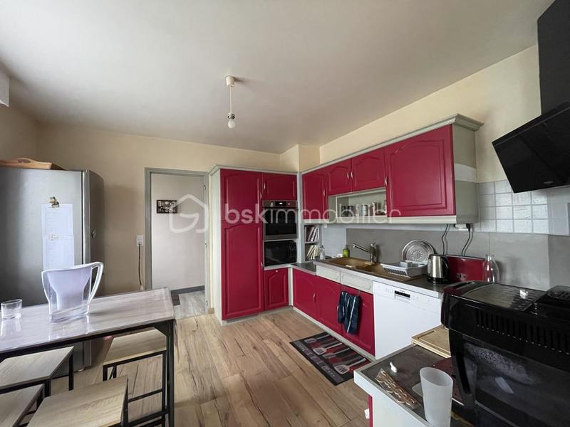 Maison de ville - 1 187 m² - 7 pièces