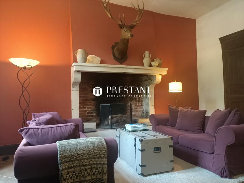 Demeure - 540 m² - 21 pièces