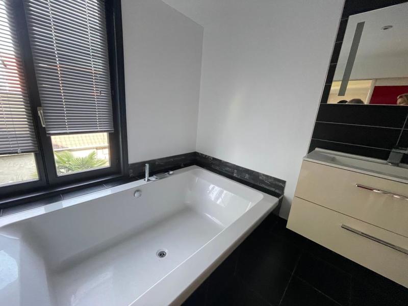 Maison - 125 m² - 4 pièces