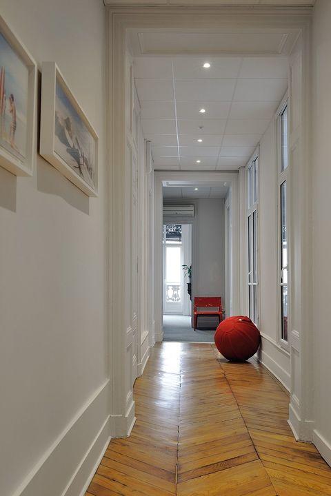 Bureau - 150 m² - 6 pièces