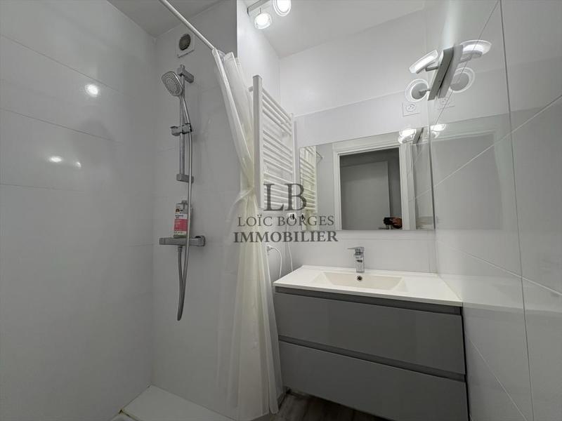 Appartement - 82 m² - 4 pièces