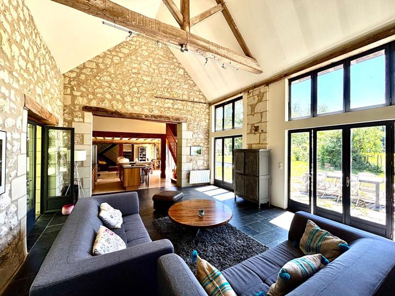 Moulin - 401 m² - 12 pièces