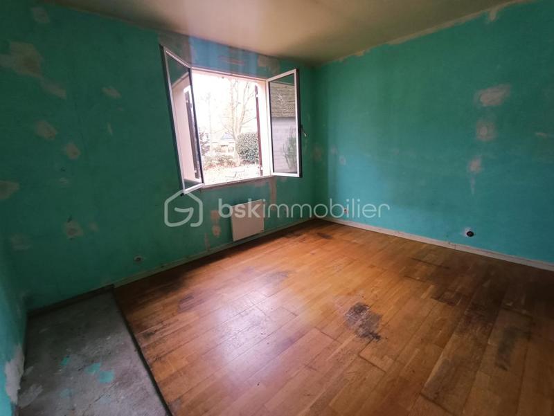 Maison traditionnelle - 90 m² - 4 pièces