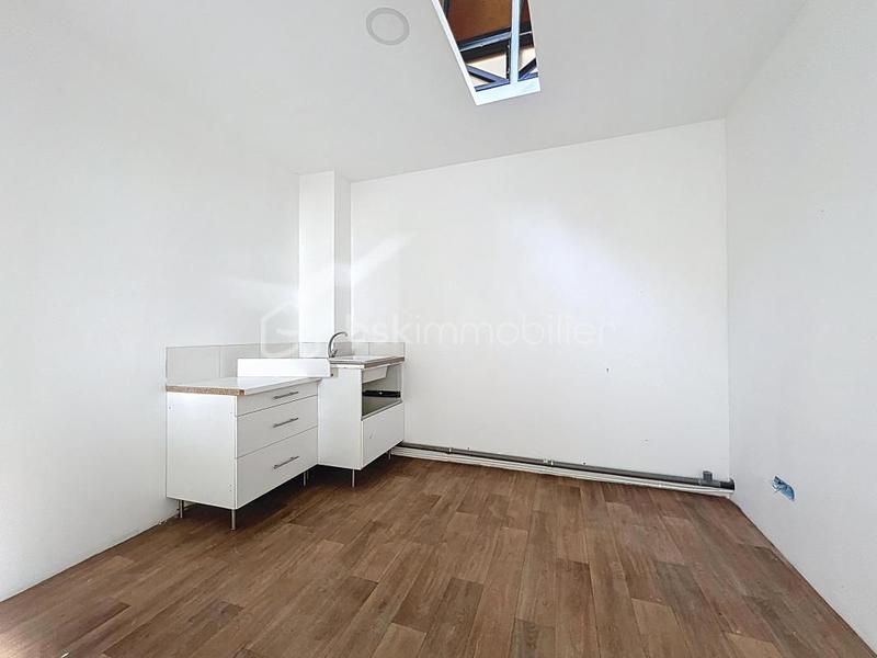 Local commercial - 155 m² - 5 pièces