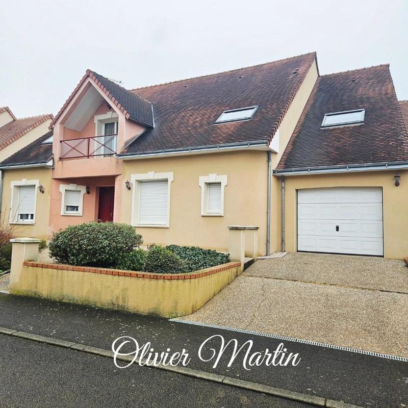 Maison - 258 m² - 11 pièces