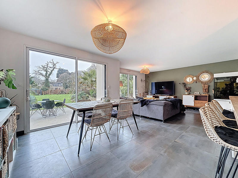 Maison - 104 m² - 5 pièces